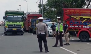 Puluhan Sopir di Kabupaten Malang Gelar Aksi Demo Protes ODOL