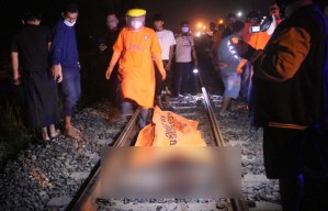 Gadis asal Kediri Tewas Tertabrak Kereta Api di Jombang, Diduga Bunuh Diri