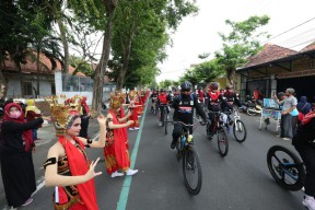 Pulang Kampung, Keluarga Besar Banyuwangi se-Indonesia Gowes Bersama