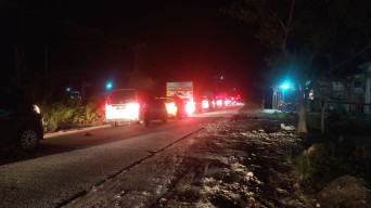 Imbas Jembatan Lamongan Ambles, Jalur Menuju Gresik Via Glagah Sempat Macet