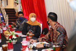 3 Tahun Khofifah-Emil, Demokrat Jatim: Keduanya Sangat Klop