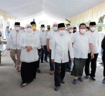 Khofifah Minta Imam dan Marbot Masjid Segera Vaksin Booster Jelang Ramadan