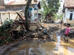 Sungai Welang Pasuruan Meluap, 4 Rumah dan Jembatan Rusak Parah