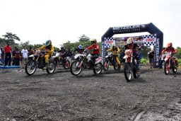 Ratusan Offroader Ramaikan IOF Trail Speed Enduro Challenge Pasmar 2