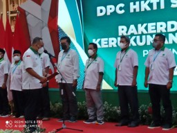 Ketua DPD HKTI Jatim Ony Anwar Harsono Lantik 15 Ketua DPC di Grahadi