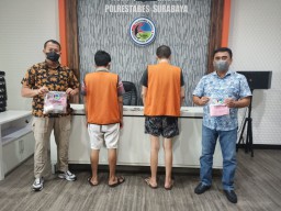 Polrestabes Surabaya Tangkap Penjual Pentol dan Kacamata, Diduga Edarkan Sabu