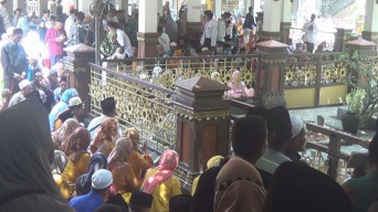 Jelang Ramadan, Peziarah di Makam Gus Dur Capai 15.000 Orang