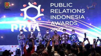Diskominfo Surabaya Borong Empat Penghargaan PR Indonesia Awards 2022
