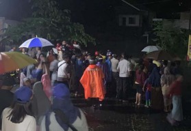 Banjir Bandang Terjang Kota Malang, Ibu Hamil dan 6 Orang Sempat Terjebak