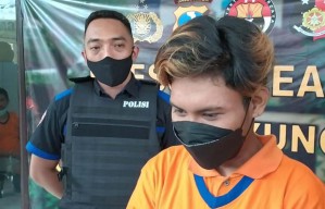 Pemuda itu Rekam Anak Ibu Kos saat Mandi Usai Cintanya Ditolak