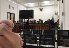 Terdakwa Pengeroyokan di GOR Sidoarjo Minta Keringanan Hukuman