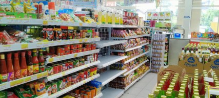 Harga Eceran Tertinggi Dicabut, Minyak Goreng di Jombang Masih Langka