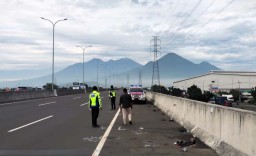 Lima Penumpang Elf Jadi Korban Tabrak Lari di Tol Sidoarjo, Satu Meninggal