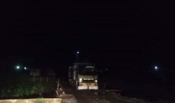 Aktivitas Tambang Pasir Malam Hari di Jombang Dikeluhkan Warga, DLH Sebut Ilegal