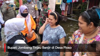 Video: Bupati Jombang Tinjau Banjir di Ploso