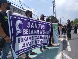 Puluhan Warga di Jombang Unjuk Rasa, Tuntut Polisi Tuntaskan Kasus MSAT