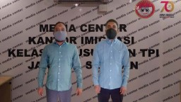 2 Warga Bangladesh Dideportasi