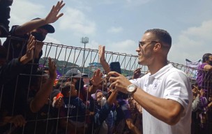 Arthur Felix Konfirmasi Bertahan di Persik Kediri, Yousseff Ezzejari Belum Jelas