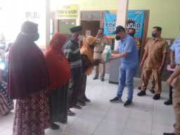 Bantuan Beras 4 Ton Disalurkan untuk Warga Kota Probolinggo