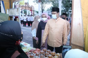 Diresmikan Gus Ipul, Pasar Ramadan Diharapkan Pacu Perekonomian Kota Pasuruan