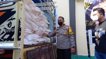 Penyelundupan Pupuk 17 Ton Berhasil Digagalkan Polres Sampang