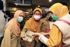Masih Ditemukan Mamin dengan Kemasan Penyok di Kota Probolinggo