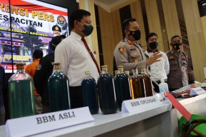 Awas! Beredar Pertamax Oplosan di Pacitan, Pelakunya Ditangkap Polisi