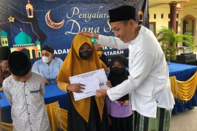 Bumdesma Bende Mataram Santuni Ratusan Anak Yatim Piatu di Gresik
