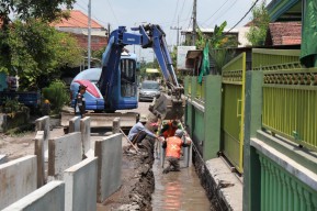 Catat! Ini Ruas Jalan di Sidoarjo dalam Proses Betonisasi