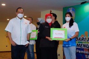 Khofifah Sudah Siapkan Bonus Atlet Peraih Medali di SEA Games XXXI Vietnam