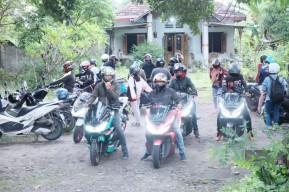 Honda PCX Rider's Community Bagikan Migor Hingga Santunan Yatim dan Duafa