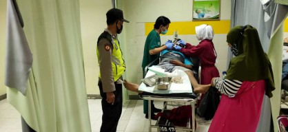 2 Motor Kecelakaan di Jalan Raya Ponorogo-Solo, 2 Luka Berat dan 1 Luka Ringan