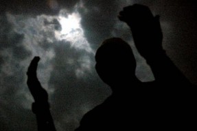 Kepo dengan Tanda-tanda Lailatul Qodar? Simak Hadis Nabi Ini