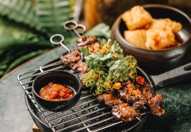 Resto ini Padukan Menu Tradisional dan Kekinian untuk Berbuka Puasa