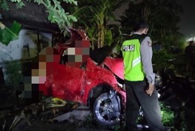 Mobil Tertabrak KA di Surabaya Disebut Tewaskan 3 Orang, Ini Kesaksian Penjaga