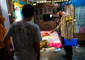 Nenek di Banyuwangi Mengaku Dirampok Pria Bercadar Bawa Parang
