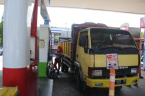 Jelang Lebaran, Pertamina Patra Niaga Jatimbalinus Prediksi Konsumsi Solar Turun