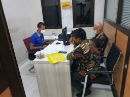 Tipu Bos Palawija Ratusan Juta Rupiah, Pria ini Ditahan Polda Jatim