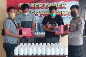 Dua Pengedar Narkoba di Jombang Dibekuk, Polisi Sita 70 Ribu Butir Pil Koplo