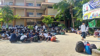 Tradisi Mudik Santri Ponpes Sunan Drajat Lamongan, Terbagi Hingga 4 Gelombang