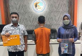 Tukang Cuci Mobil di Surabaya Disergap Polisi saat Edarkan Sabu