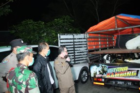 Dicegat di Jembatan Suramadu, 2 Kendaraan Gagal Kirim Hewan Ternak ke Madura