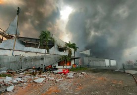 Pabrik Pengolahan Rotan di Sidoarjo Terbakar, Belasan Mobil PMK Dikerahkan