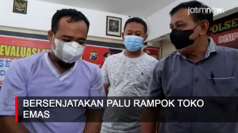 Video: Bersenjatakan Palu Rampok Toko Emas