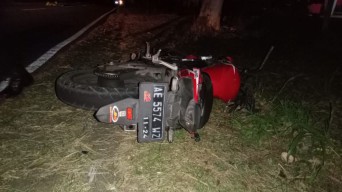 Tabrak Mobil dari Belakang, Penunggang CBR di Ponorogo Terlempar dan Tewas
