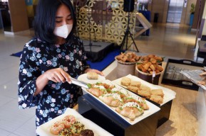 Nikmati Promo Ayce di Hotel Tengah Kota Surabaya dengan Beragam Cuisine Menu