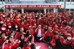 Lepas Atlet ke Porprov Jatim 2022, Eri Cahyadi Optimistis Surabaya Juara Umum