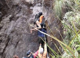 Perjalanan Tim SAR Temukan Wisatawan yang Hilang di Gunung Bromo