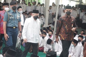 Kunjungi Ponpes Darul Ulum Jombang, Wapres Ma'ruf Amin Motivasi Santri