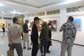 Menikmati Karya-karya "Julit" di Pameran Seni Rupa Unesa